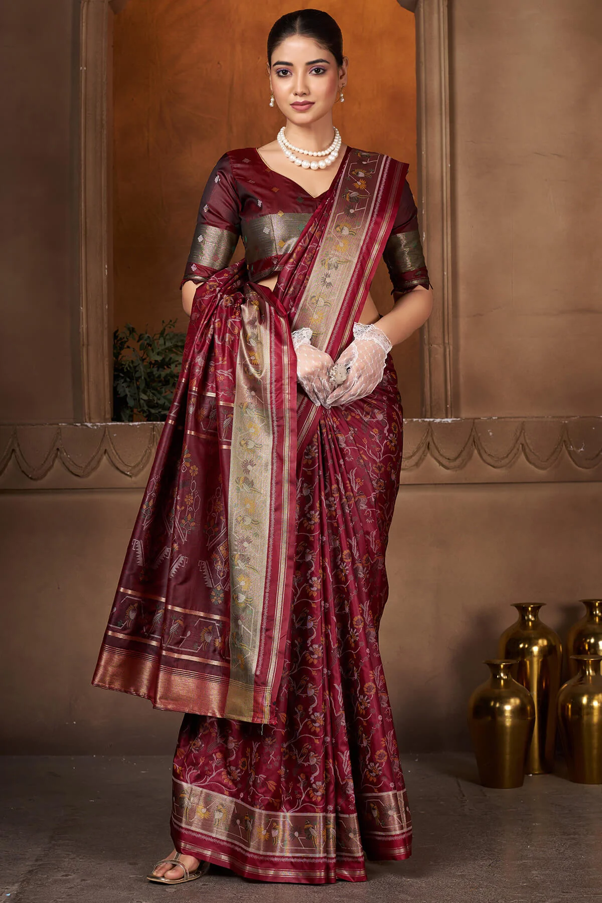 Glittering Maroon Paithani Silk Saree With Murmurous Blouse Piece - Image 5