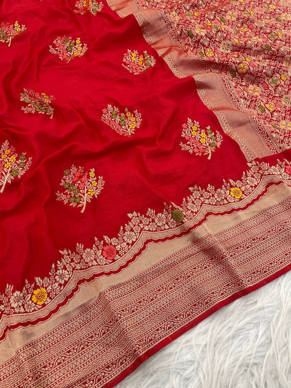 Glittering Red Banarasi Georgette Silk Saree With Murmurous Blouse Piece - Image 3