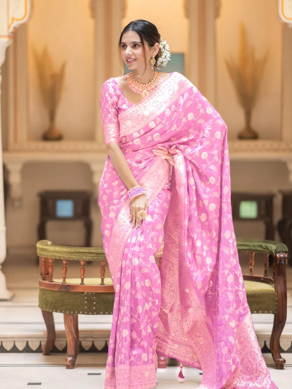 Glorious Baby Pink Soft Silk Saree With Opulent Blouse Piece - Image 4