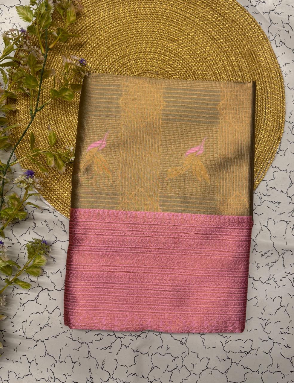 Glorious Beige Soft Banarasi Silk Saree With Pleasant Blouse Piece - Image 2