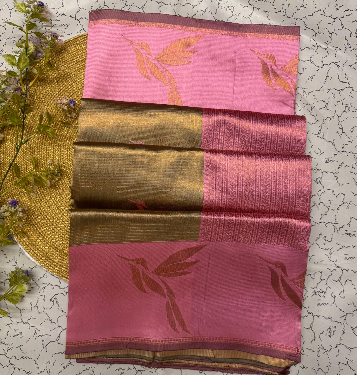 Glorious Beige Soft Banarasi Silk Saree With Pleasant Blouse Piece - Image 4