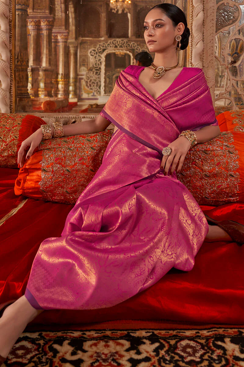 Glorious Dark Pink Kanjivaram Silk Saree With Stunner Blouse Piece - Image 2