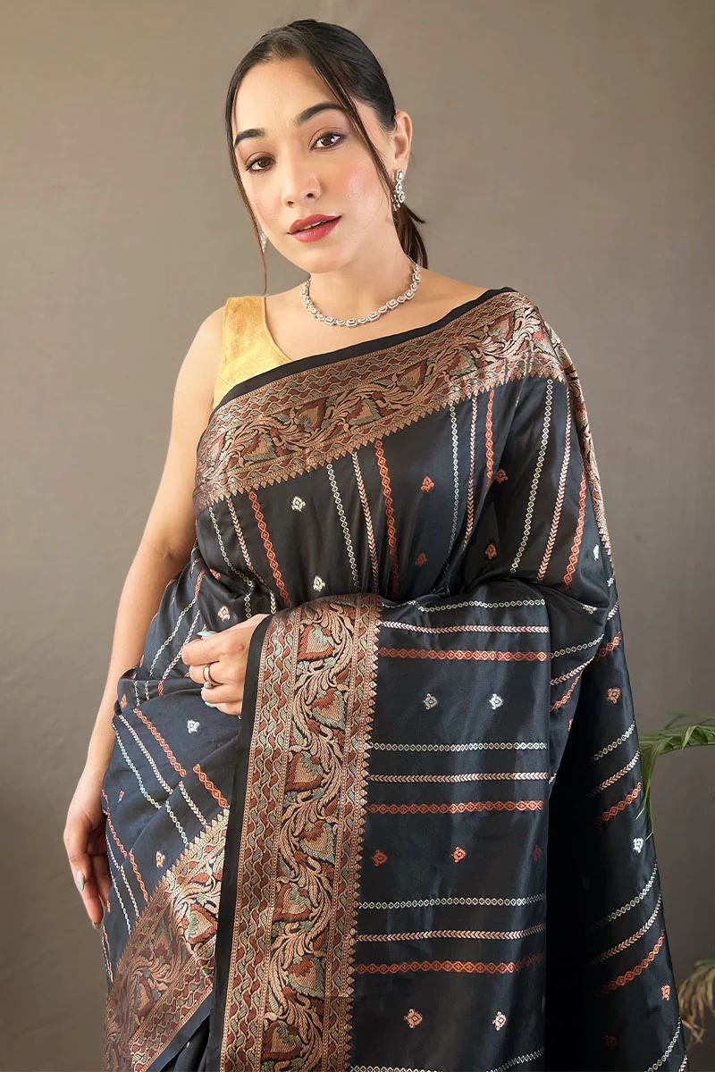 Glowing Black Soft Banarasi Silk Saree With Invaluable Blouse Piece - Image 2