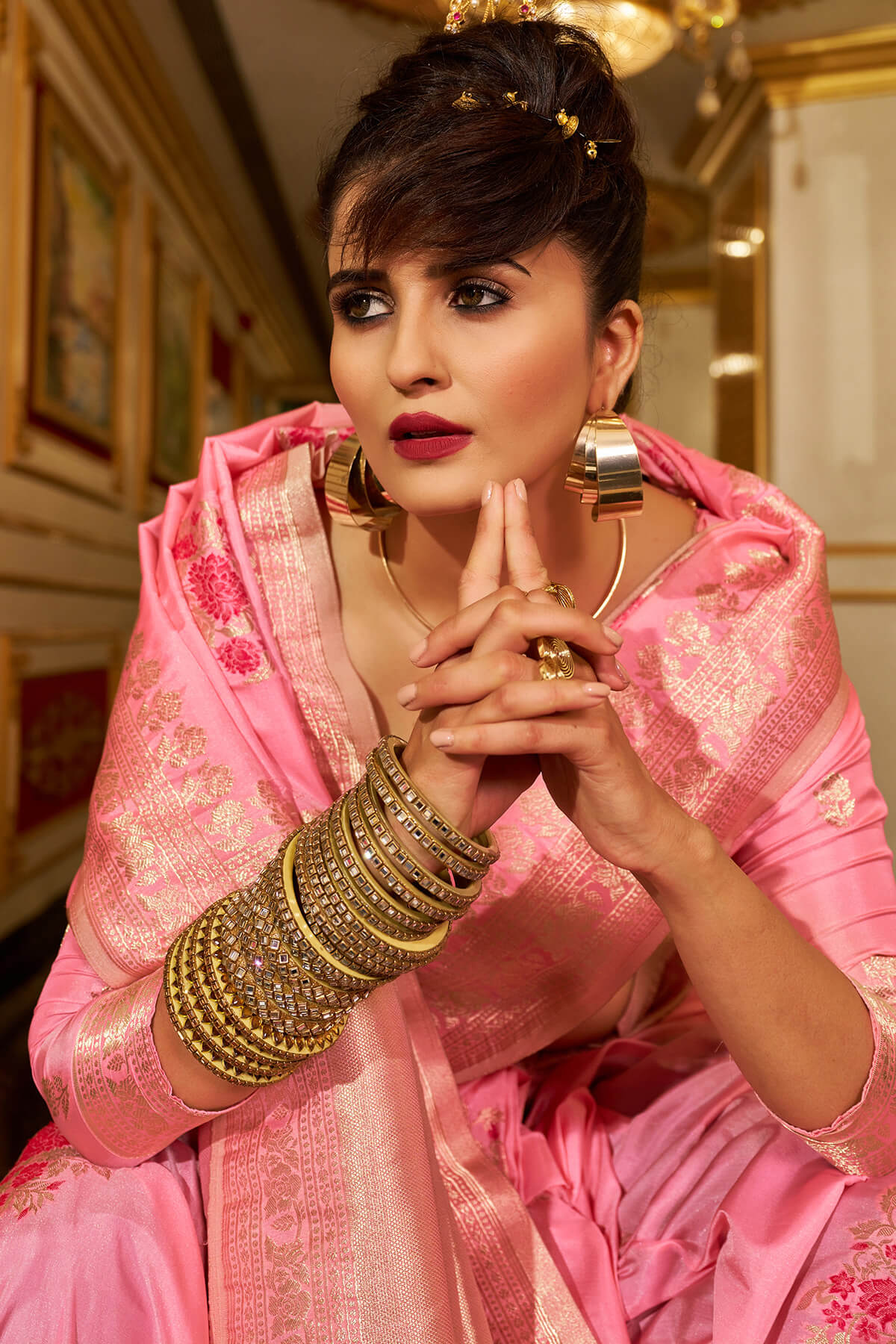 Glowing Pink Pure Zari Weaving Banarasi Silk Saree With Ineffable Blouse Piece - Image 6