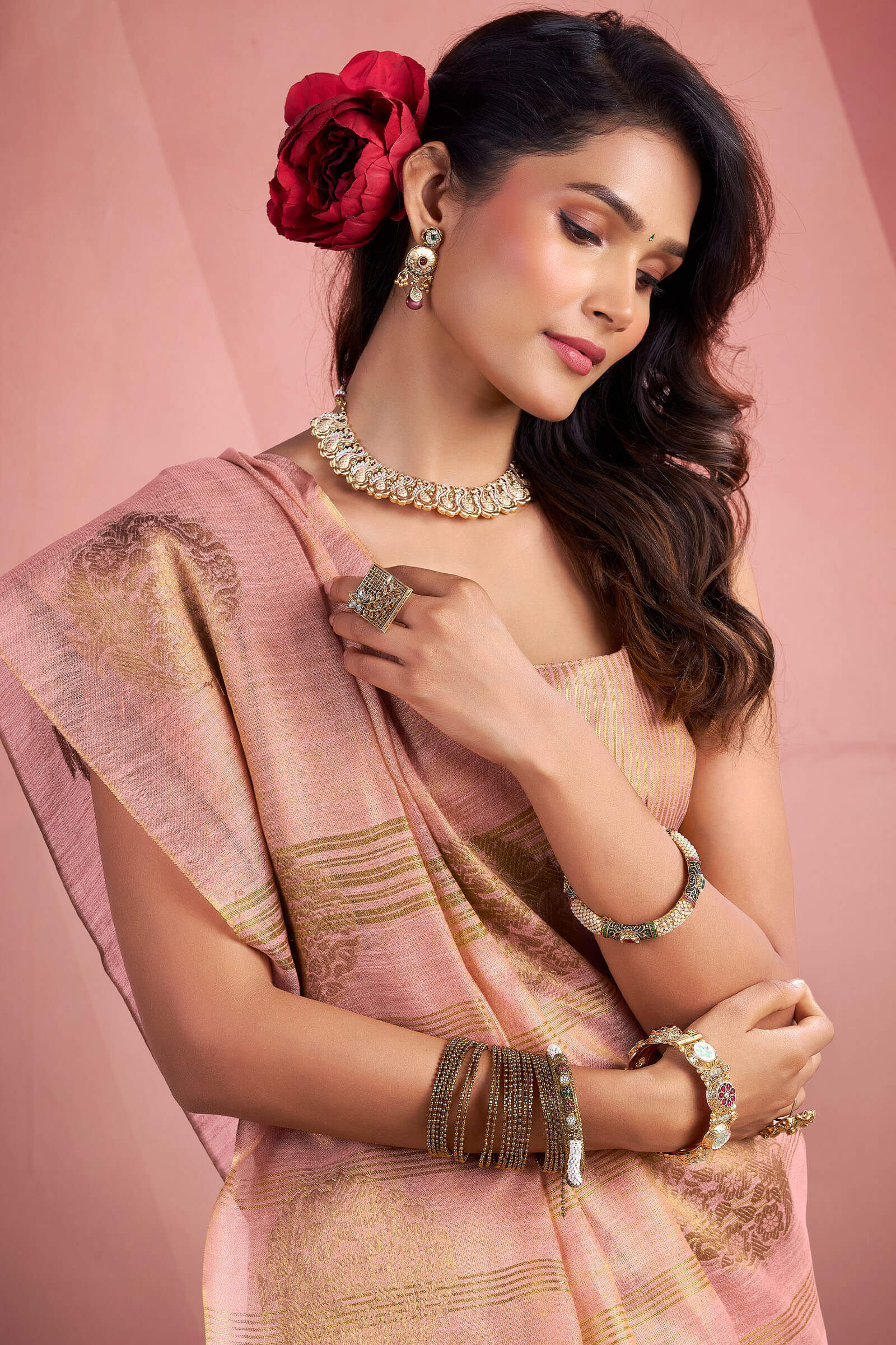 Glowing Pink Soft Banarasi Tissue Silk Saree With Artistic Blouse Piece - Image 4