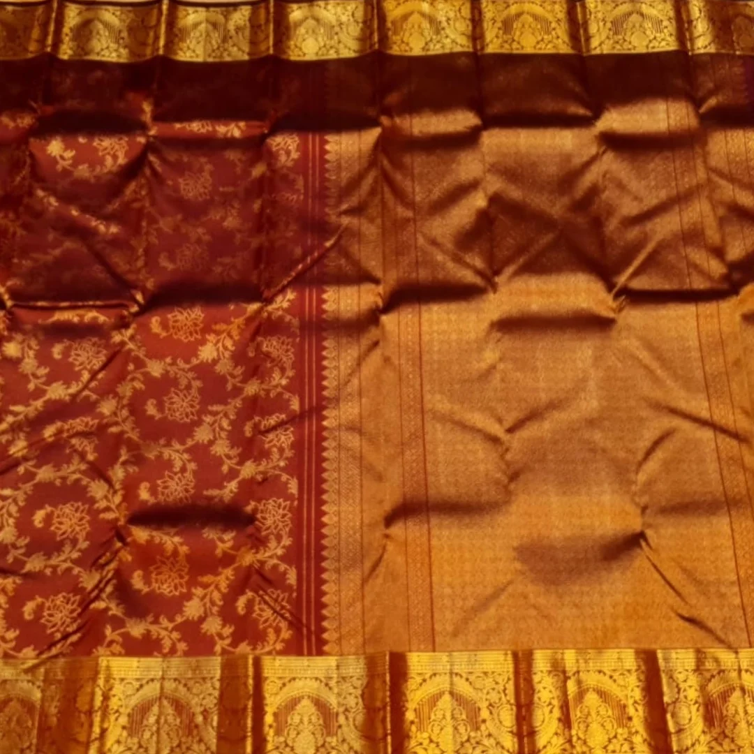 Glowing Wine Soft Banarasi Silk Saree With Quixotic Blouse Piece - Image 7