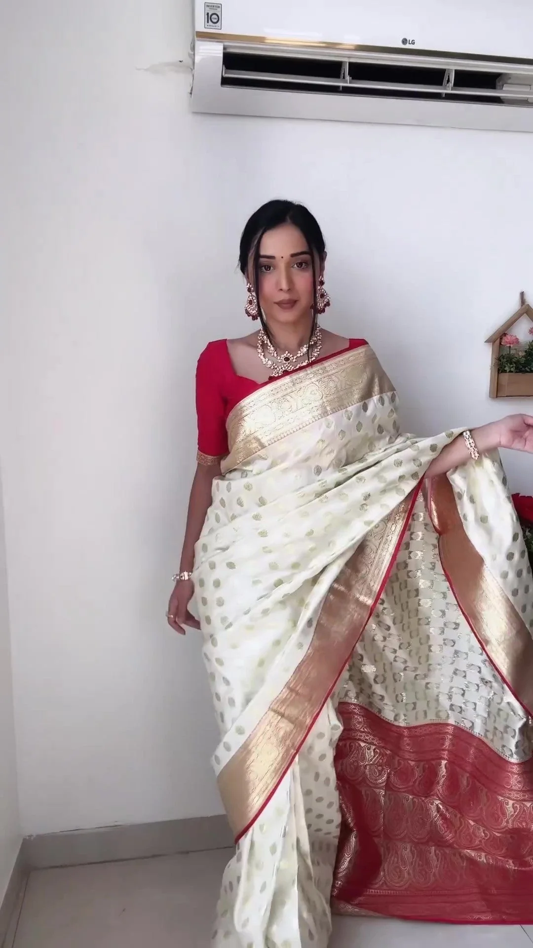 Gorgeous 1-Minute Ready To Wear Beige Soft Silk Saree - Image 4