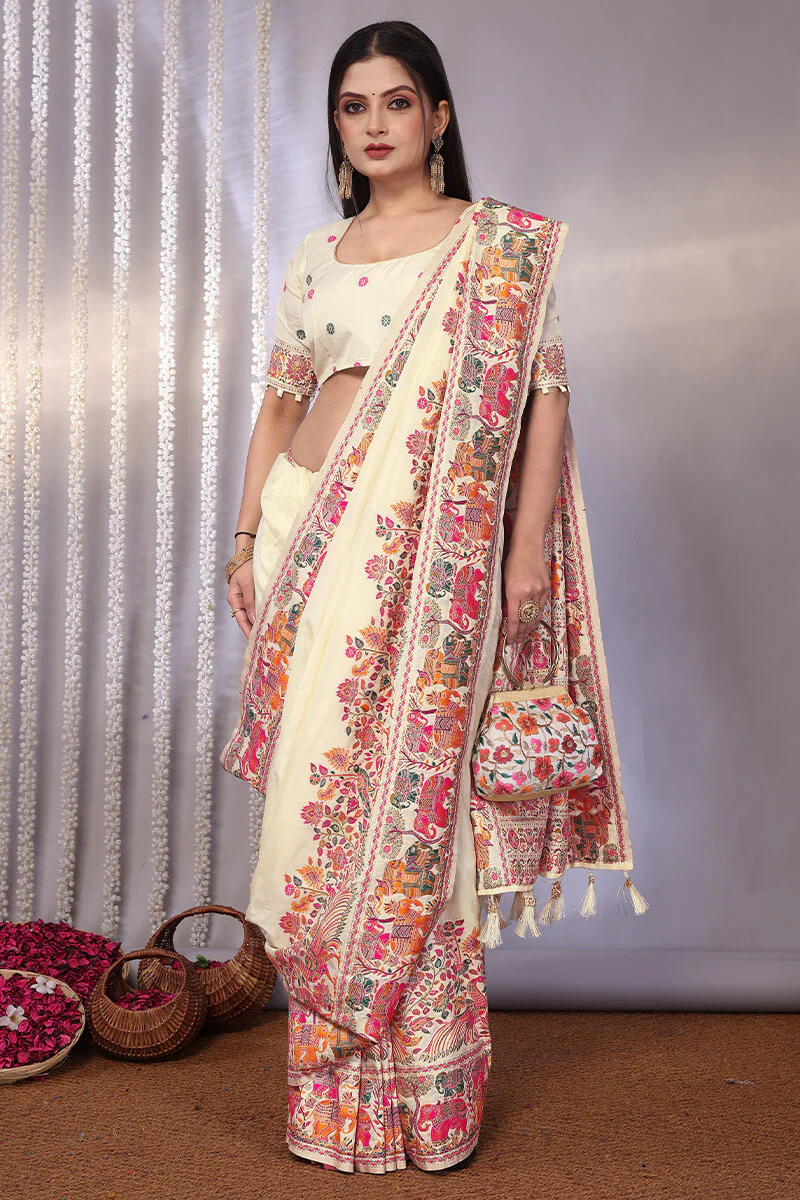 Gossamer Beige Pashmina Saree With Stylish Blouse Piece - Image 4