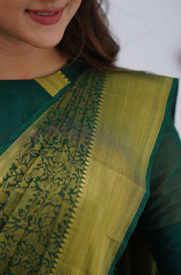 Gossamer Dark Green Soft Silk Saree With Diaphanous Blouse Piece - Image 5