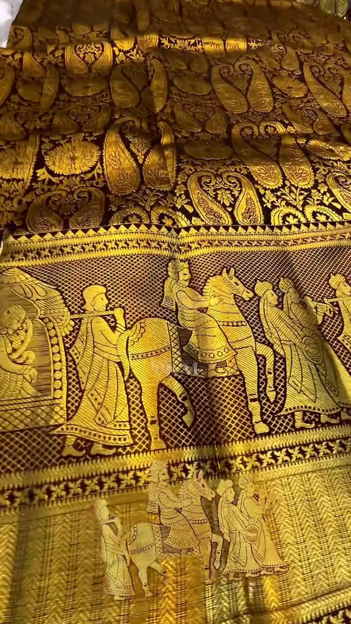 Gratifying Brown Soft Banarasi Silk Saree With Alluring Blouse Piece - Image 2