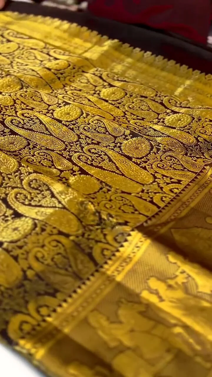 Gratifying Brown Soft Banarasi Silk Saree With Alluring Blouse Piece - Image 4