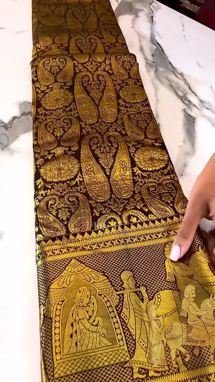 Gratifying Brown Soft Banarasi Silk Saree With Alluring Blouse Piece - Image 8
