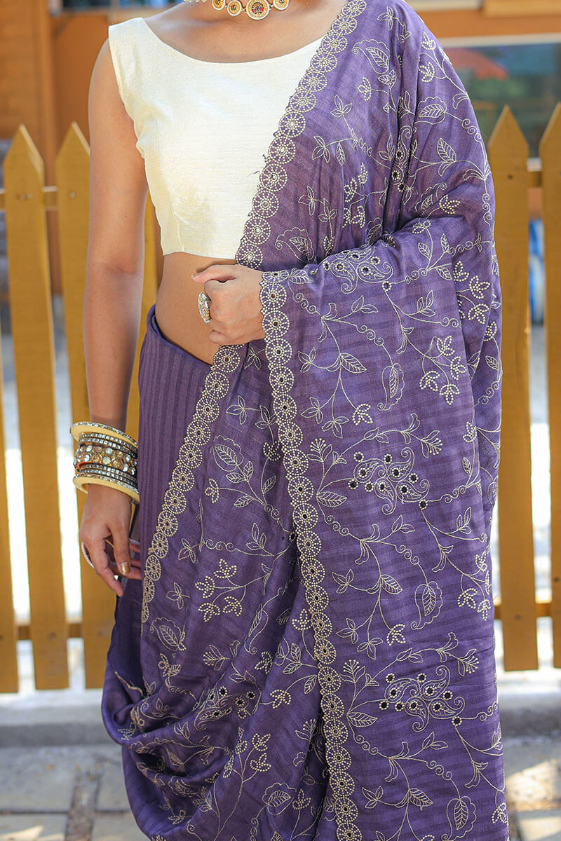 Gratifying Lavender Embroidery Work Soft Silk Saree With Impressive Blouse Piece - Image 3