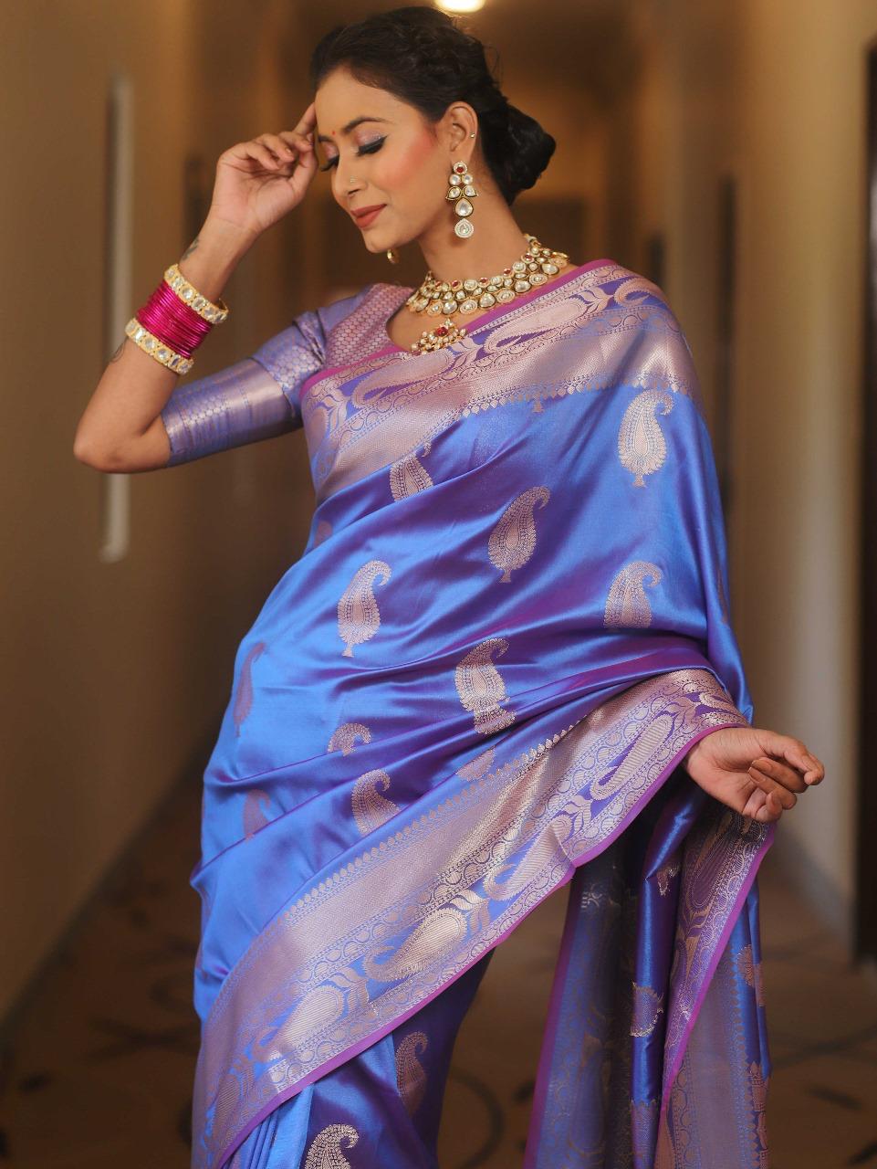 Groovy Blue Soft Banarasi Silk Saree With Artistic Blouse Piece - Image 2