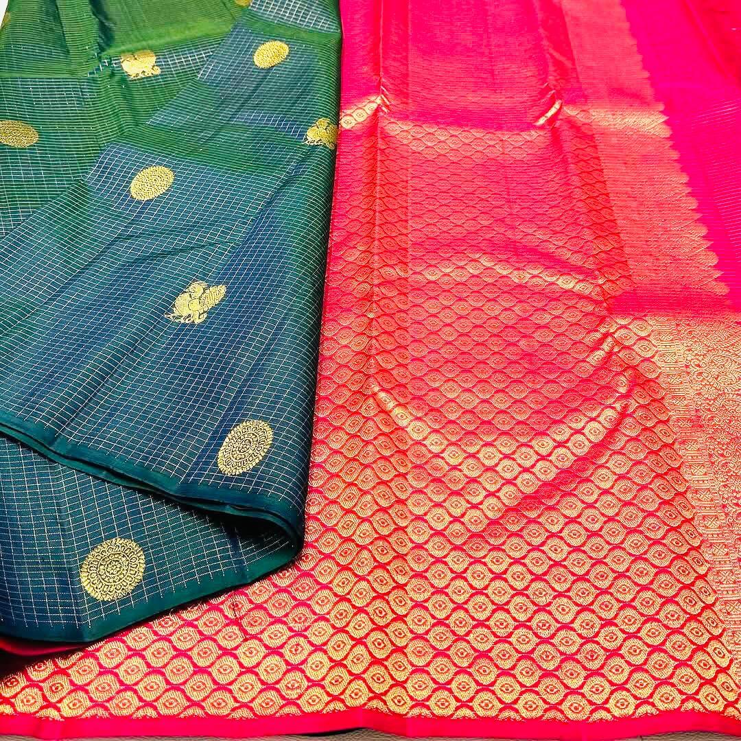 Groovy Blue Soft Silk Saree With Conflate Blouse Piece - Image 2