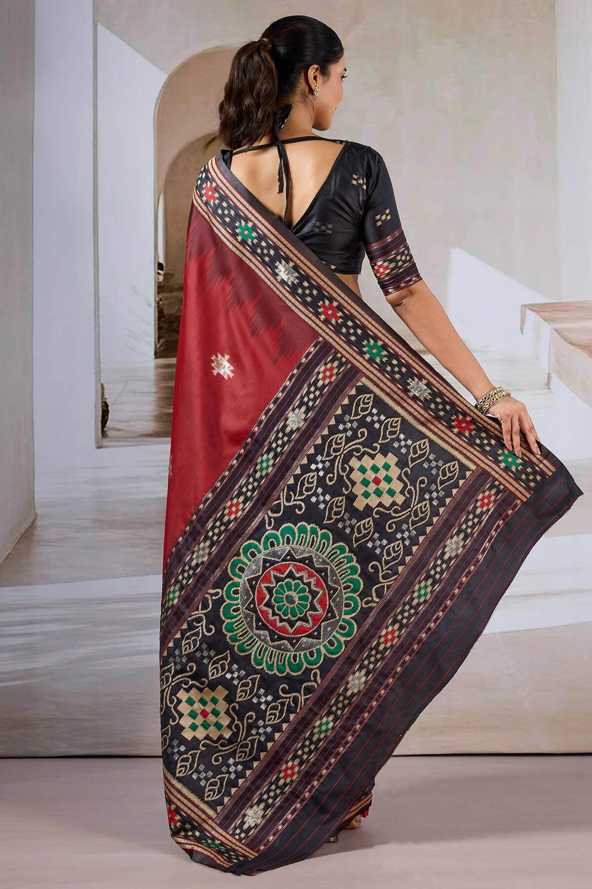 Groovy Maroon Patola Silk Saree with Girlish Blouse Piece - Image 6