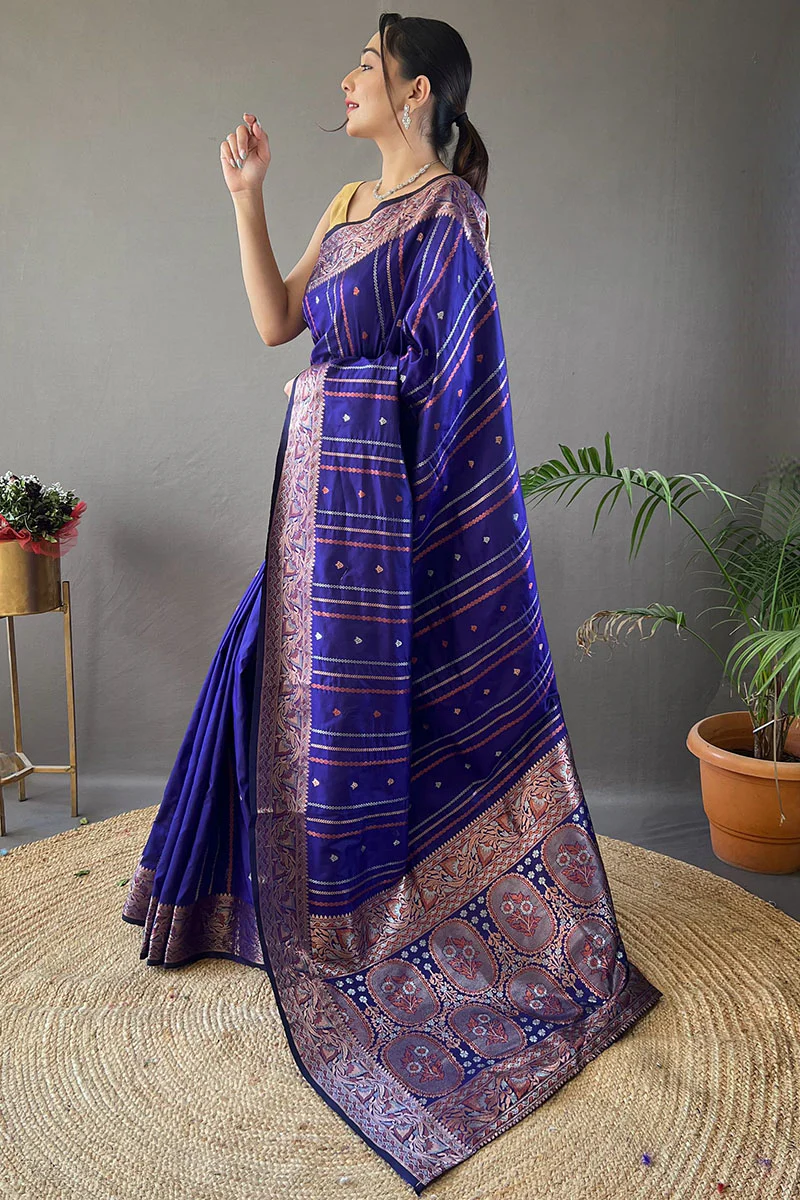 Groovy Royal Blue Soft Banarasi Silk Saree With Blooming Blouse Piece - Image 3