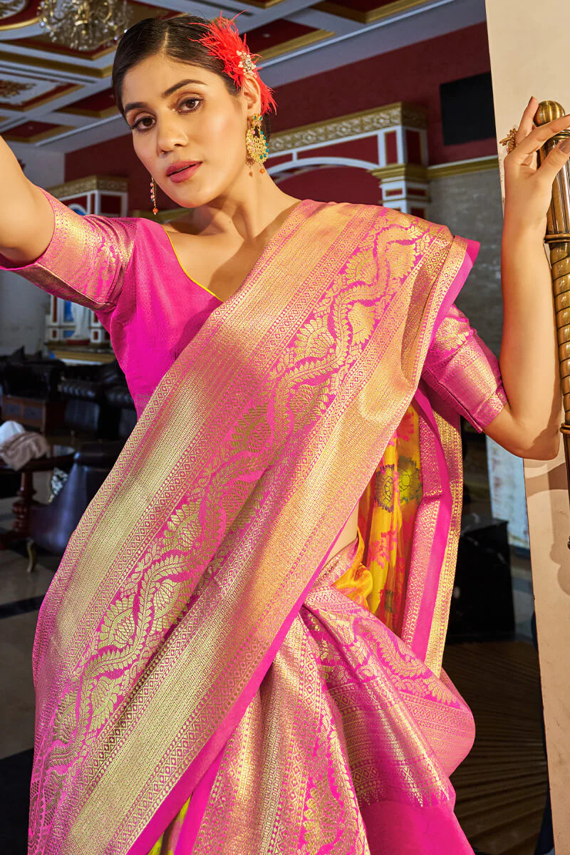 Groovy Yellow Soft Banarasi Silk Saree With Entrancing Blouse Piece - Image 3
