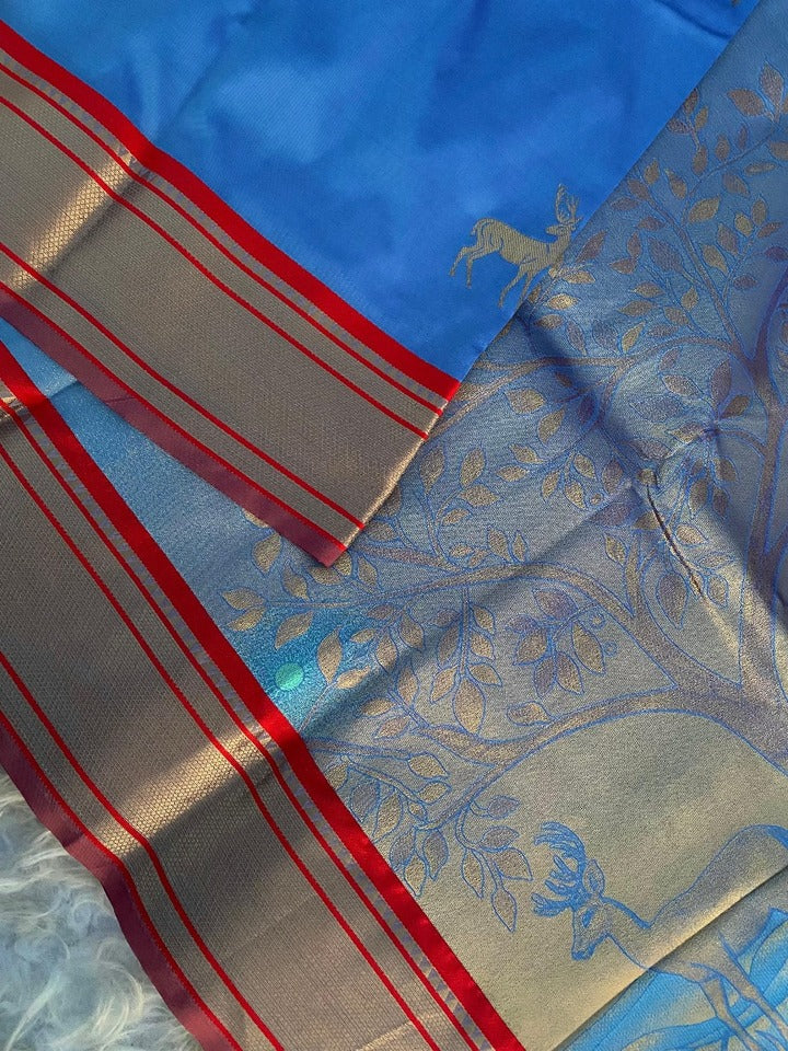 Hypnotic Firozi Pure Zari Weaving Banarasi Silk Saree With Desiring Blouse Piece - Image 2
