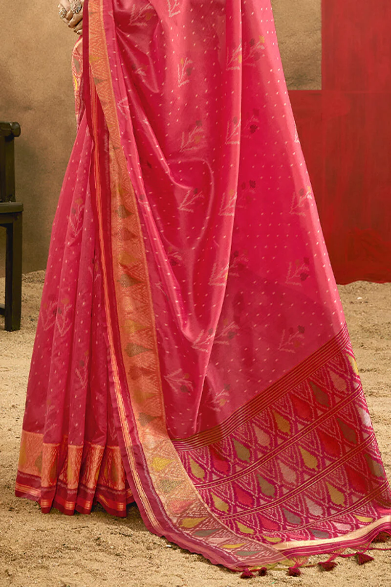 Ideal Dark Pink Soft Banarasi Silk Saree With Impressive Blouse Piece - Image 4