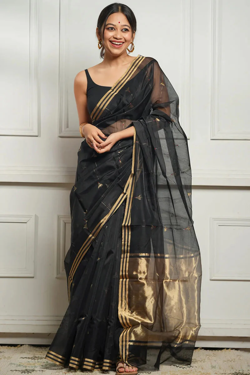 Imaginative Black Cotton Silk Saree With Desirable Blouse Piece - Image 5