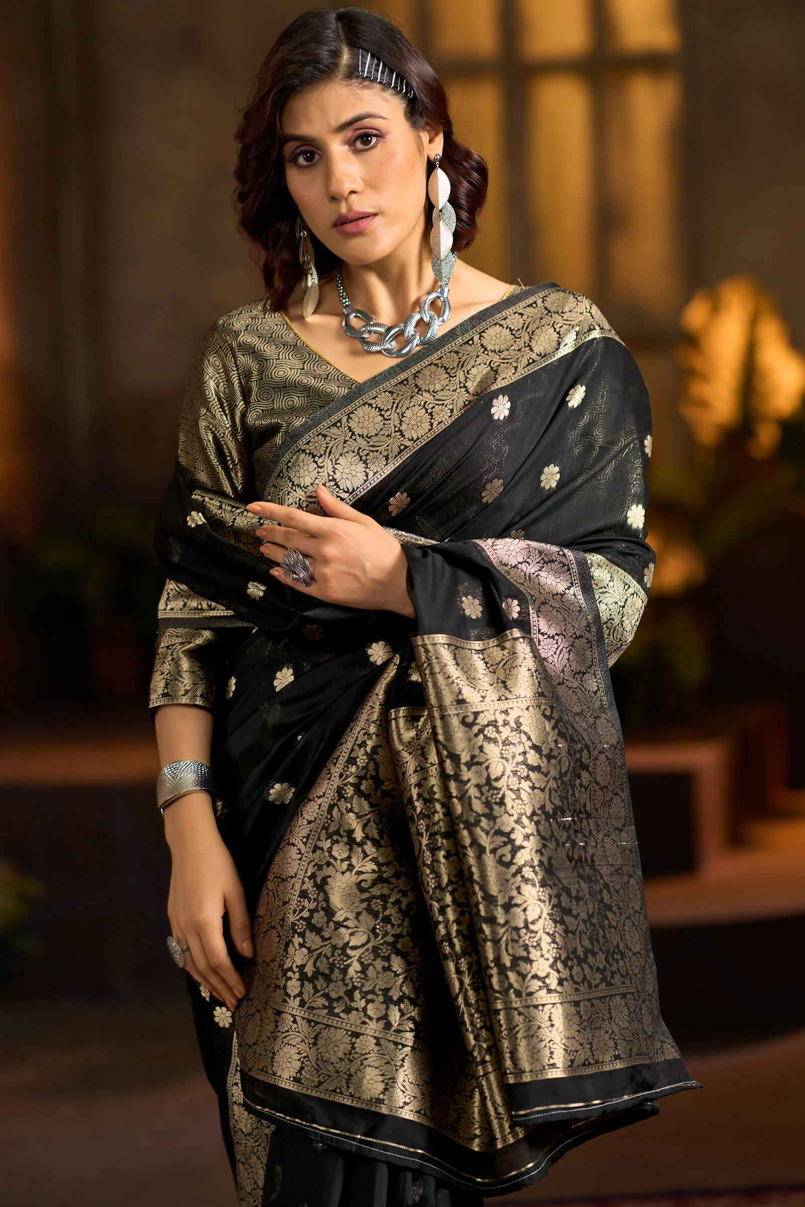 Imaginative Black Soft Banarasi Silk Saree With Appealing Blouse Piece - Image 2