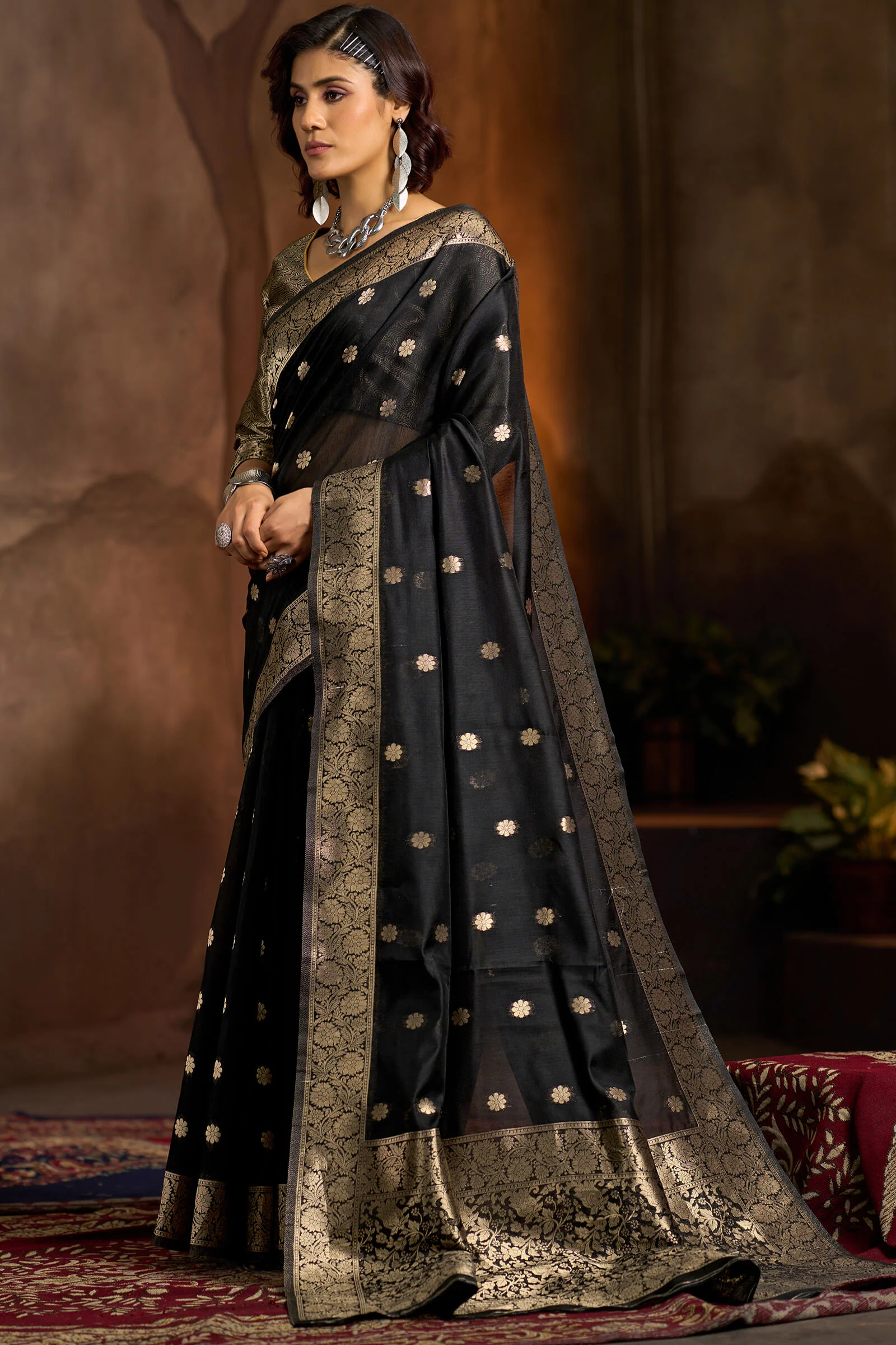 Imaginative Black Soft Banarasi Silk Saree With Appealing Blouse Piece - Image 3