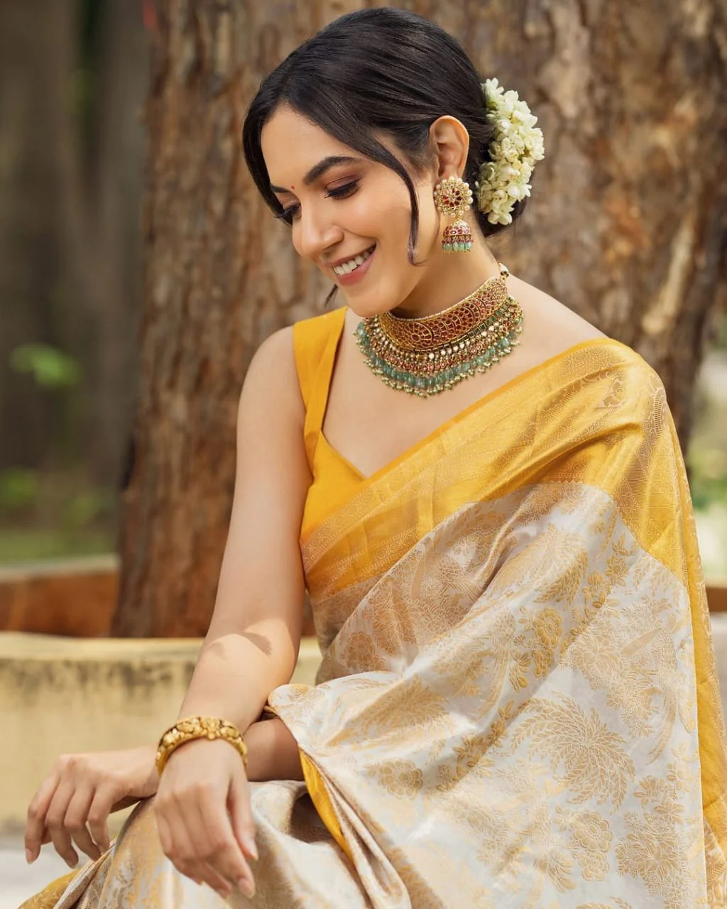 Imbrication Beige Soft Silk Saree With Embellished Blouse Piece - Image 6