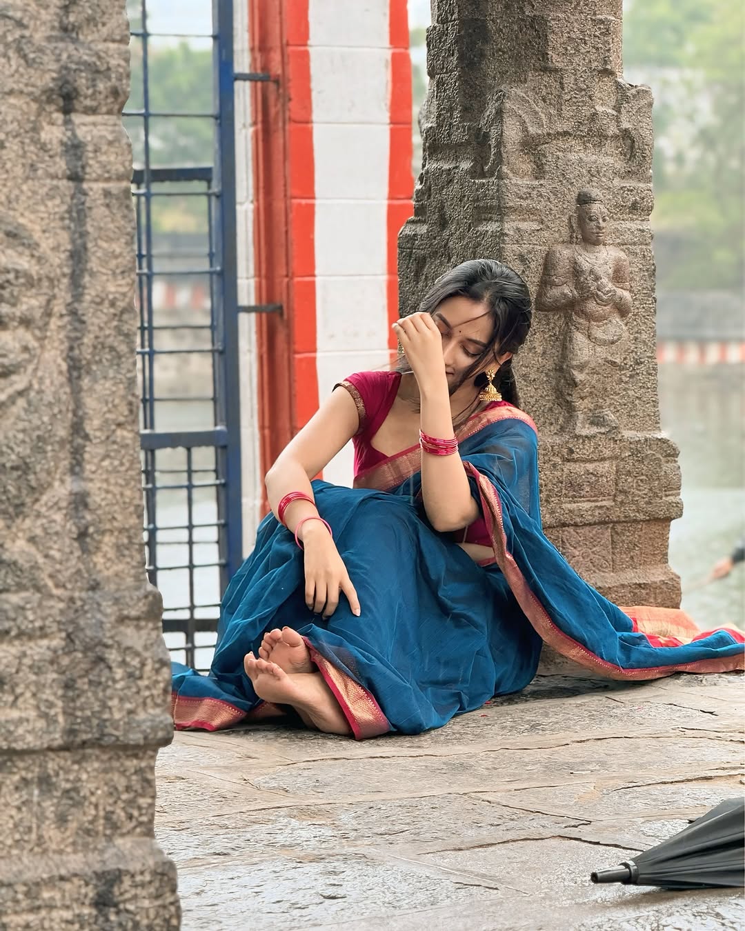 Impressive Blue Soft Silk Saree With Deserving Blouse Piece - Image 3