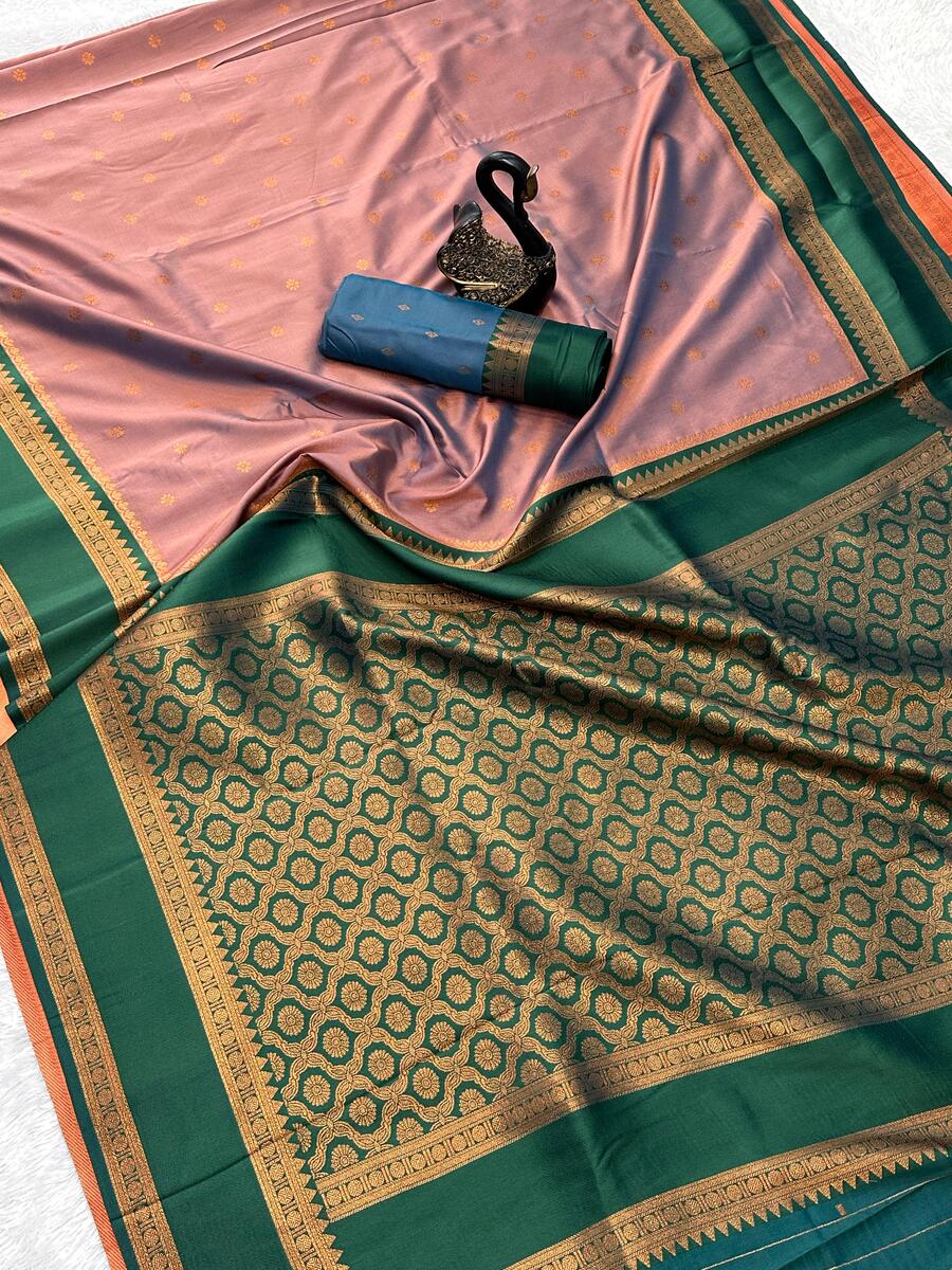 Improbable Peach Soft Banarasi Silk Saree With Deserving Blouse Piece - Image 4