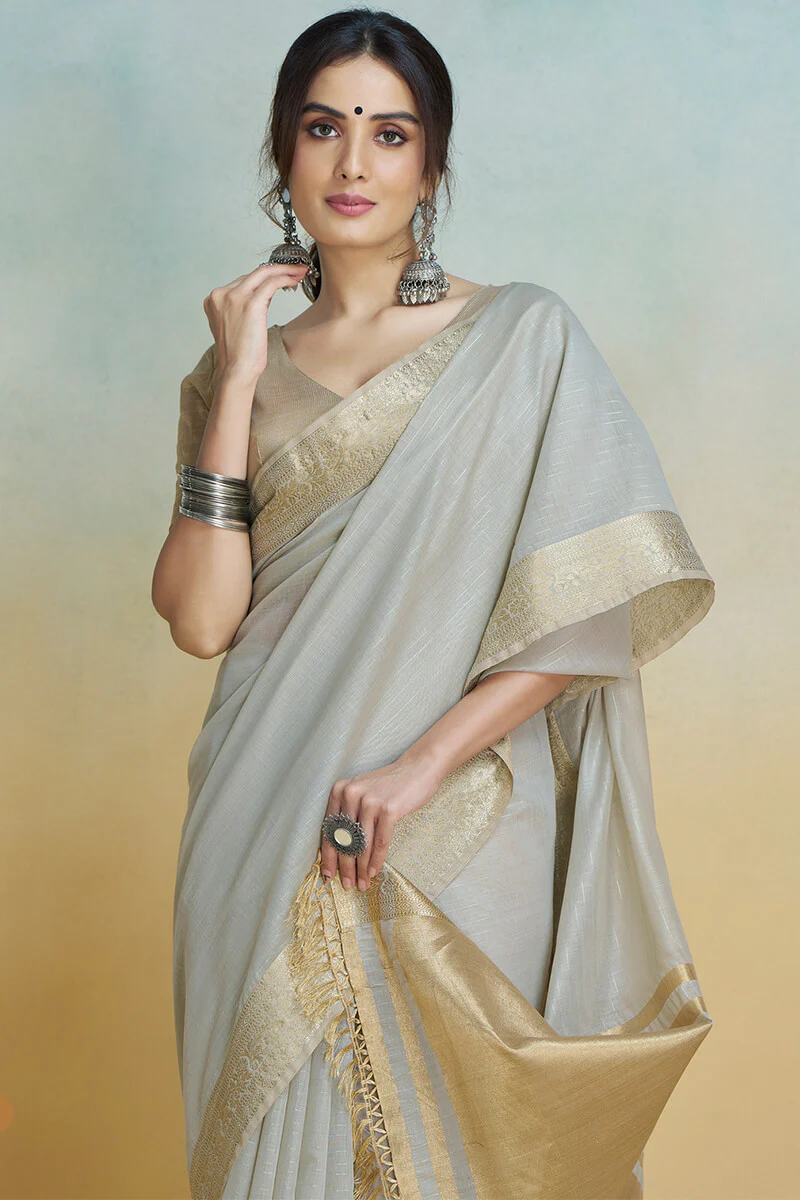 Incomparable Grey Cotton Silk Saree With Cynosure Blouse Piece - Image 2