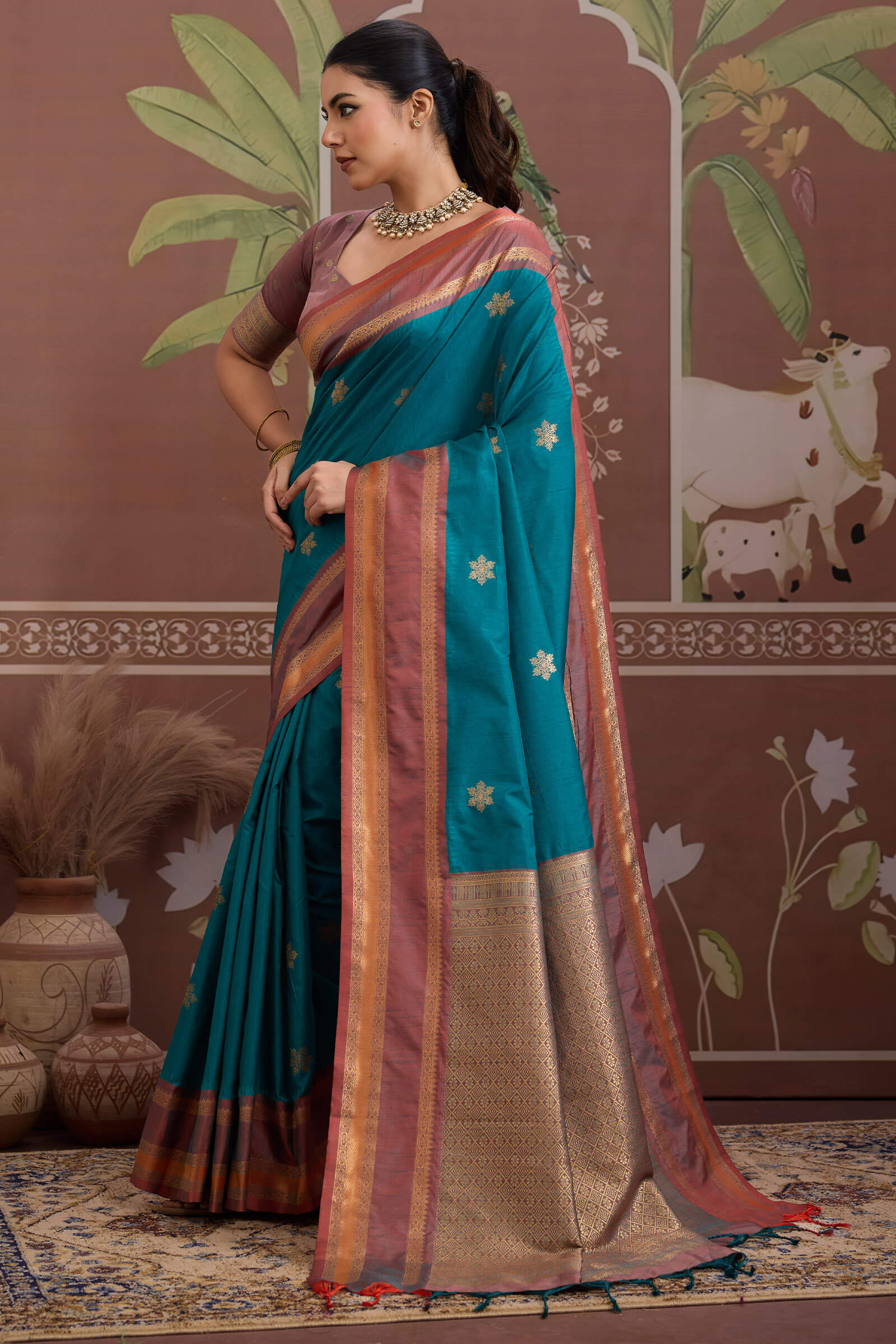 Incredible Blue Banarasi Tussar Silk Saree With Grandiose Blouse Piece - Image 3
