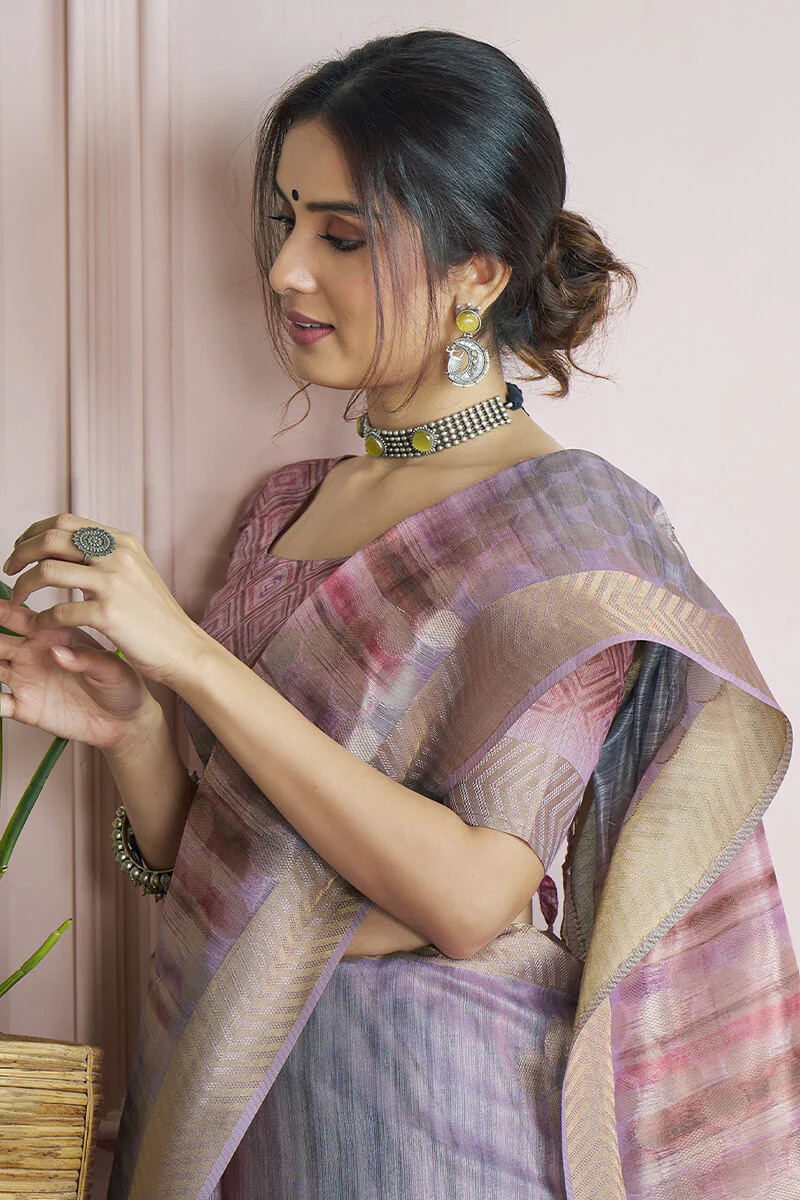Incredible Lavender Digital Printed Khadi Silk Saree With Effervescent Blouse Piece - Image 4