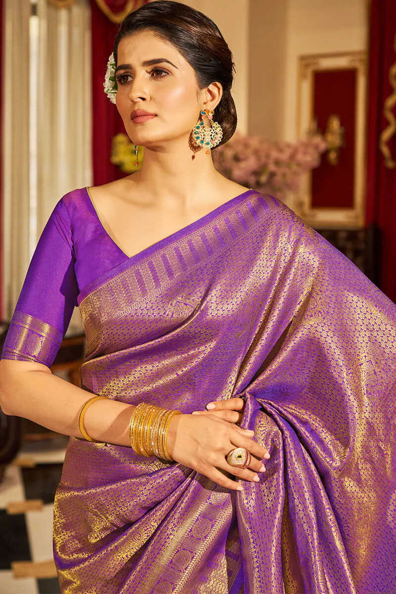 Inspiring Purple Kanjivaram Silk Saree With Divine Blouse Piece - Image 2