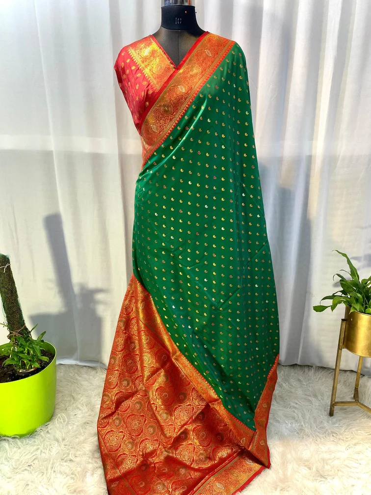 Intricate Dark Pink Soft Banarasi Silk Saree With Surpassing Blouse Piece - Image 3