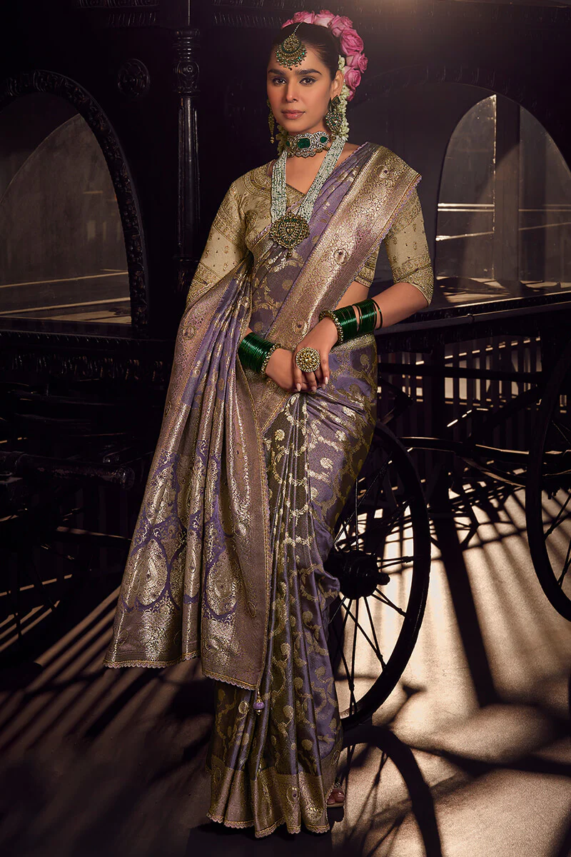 Invaluable Lavender Pure Viscose Tissue Banarasi Silk Saree With Groovy Blouse Piece - Image 3