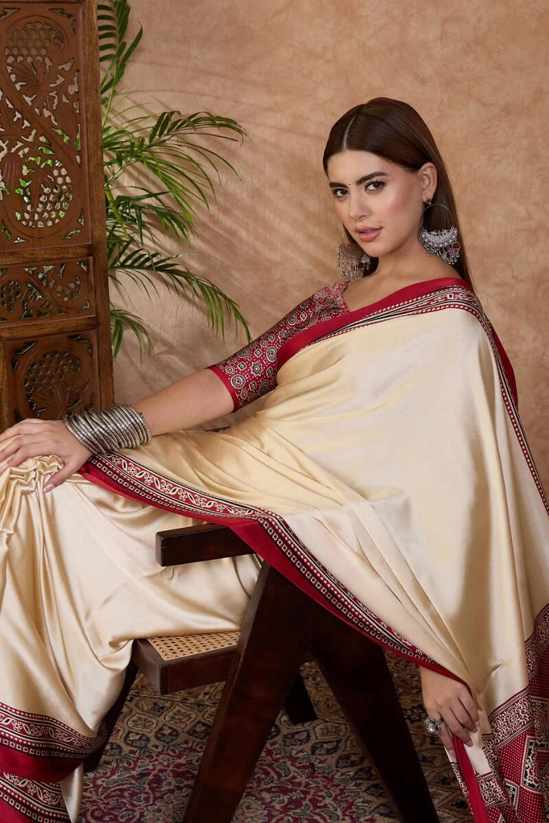 Invaluable Off White Ajrakh Printed Semi Modal Silk Saree With Capricious Blouse Piece - Image 4