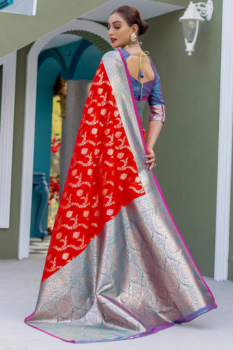 Invaluable Red Soft Banarasi Silk Saree With Demanding Blouse Piece - Image 5
