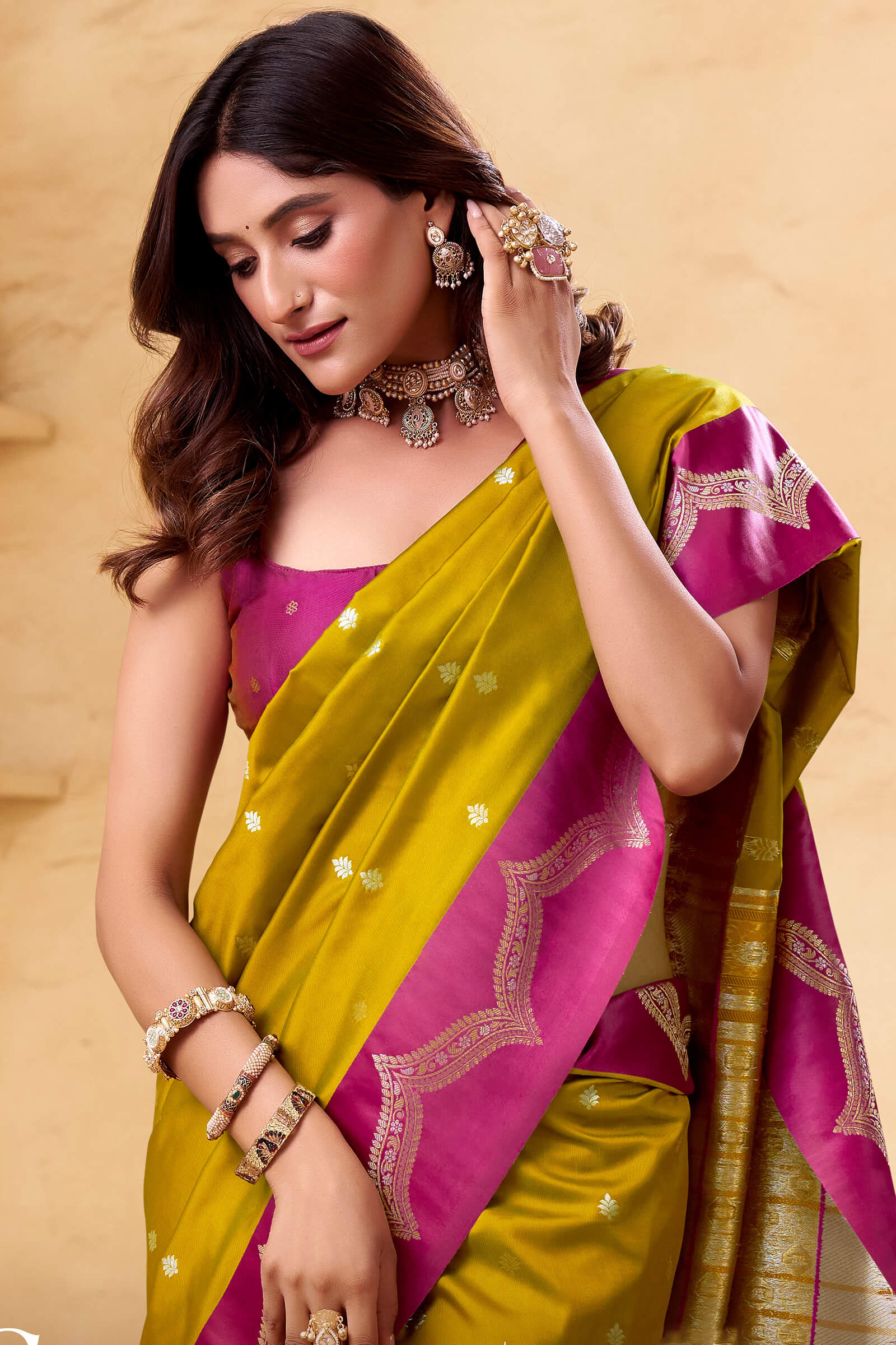 Jazzy Mustard Banarasi Satin Silk Saree With Luminous Blouse - Image 2