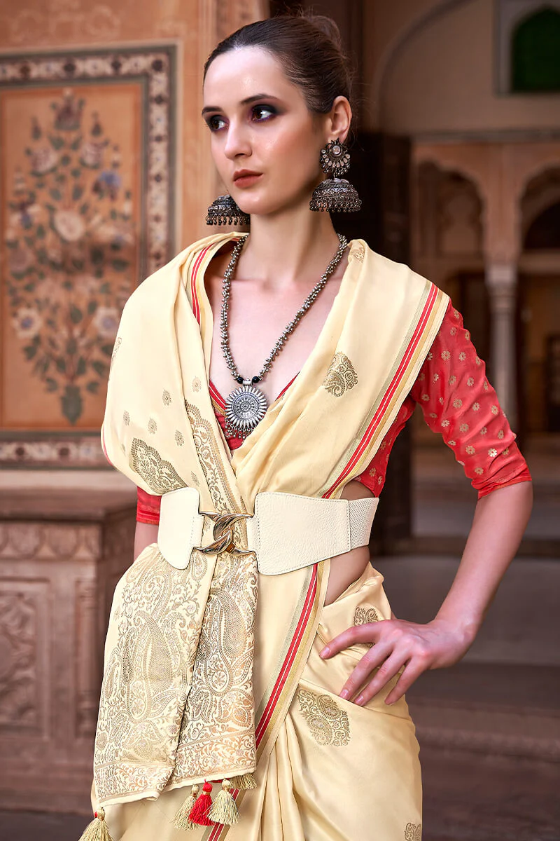 Lagniappe Beige Soft Banarasi Silk Saree With Lissome Blouse Piece - Image 3