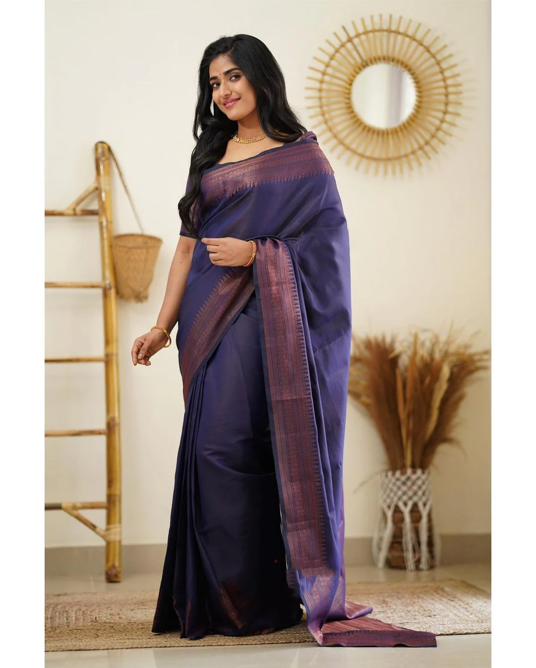 Lagniappe Navy Blue Soft Silk Saree With Devastating Blouse Piece - Image 4