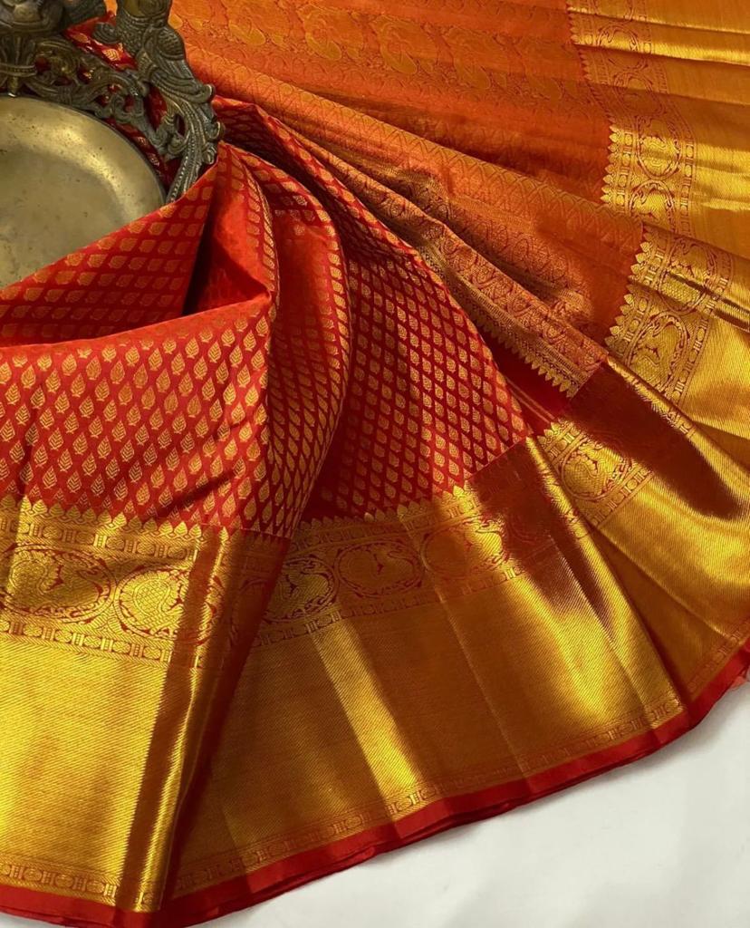 Lagniappe Red Kanjivaram Silk Saree with Magnetic Blouse Piece - Image 3