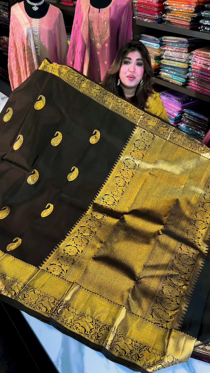 Lassitude Black Soft Banarasi Silk Saree With Glowing Blouse Piece - Image 3