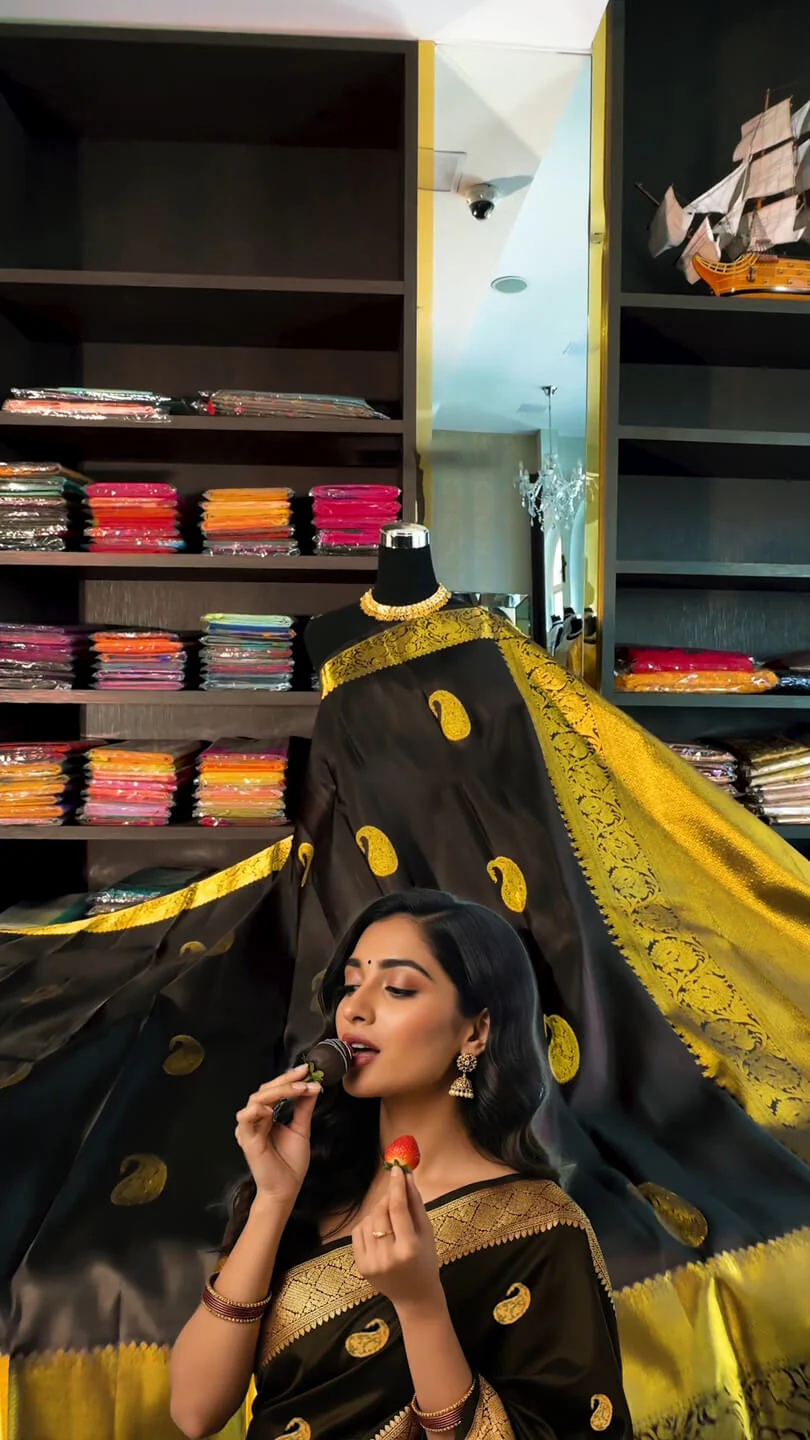 Lassitude Black Soft Banarasi Silk Saree With Glowing Blouse Piece - Image 5