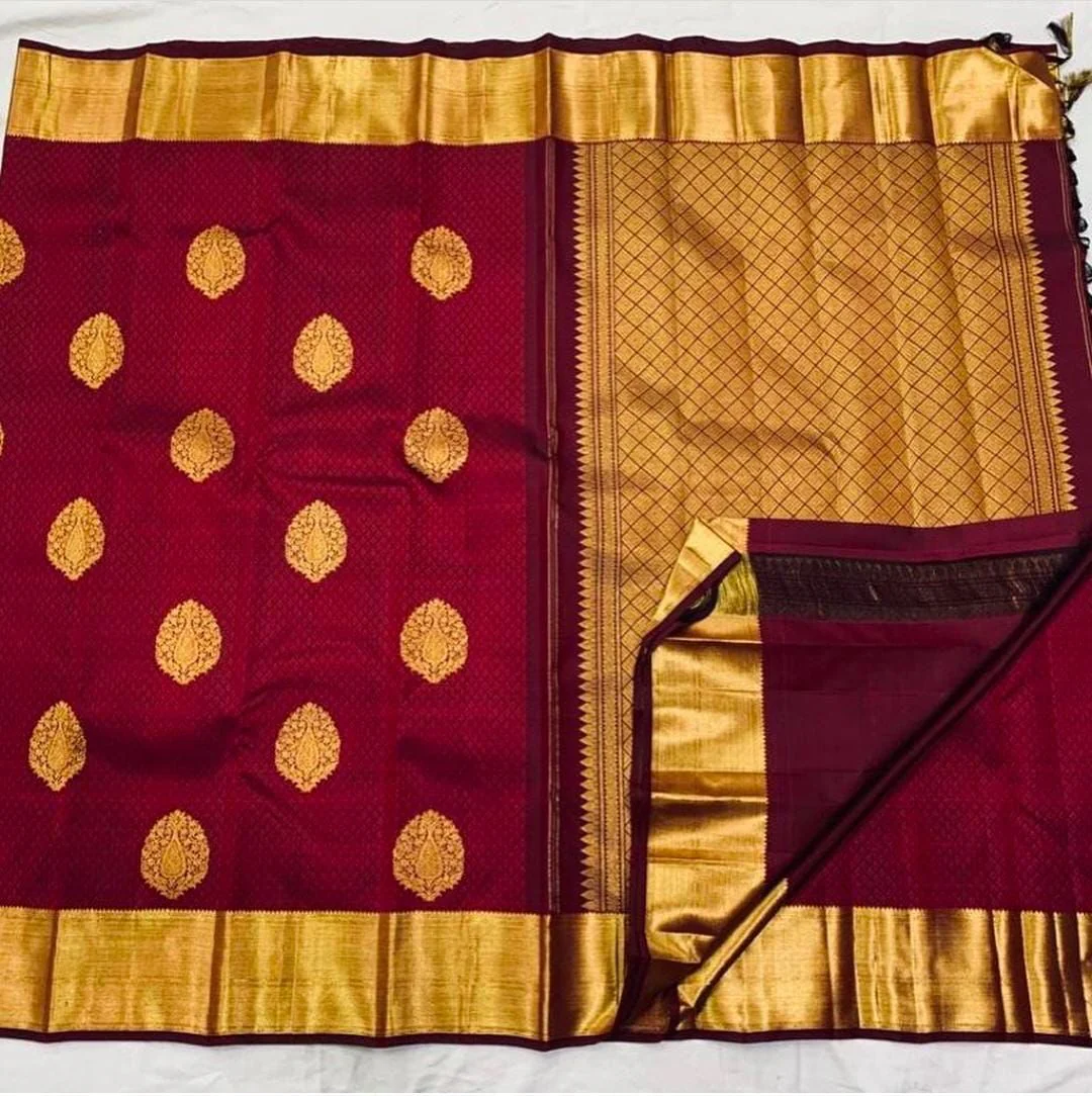 Lassitude Maroon Soft Banarasi Silk Saree With Lissome Blouse Piece - Image 2
