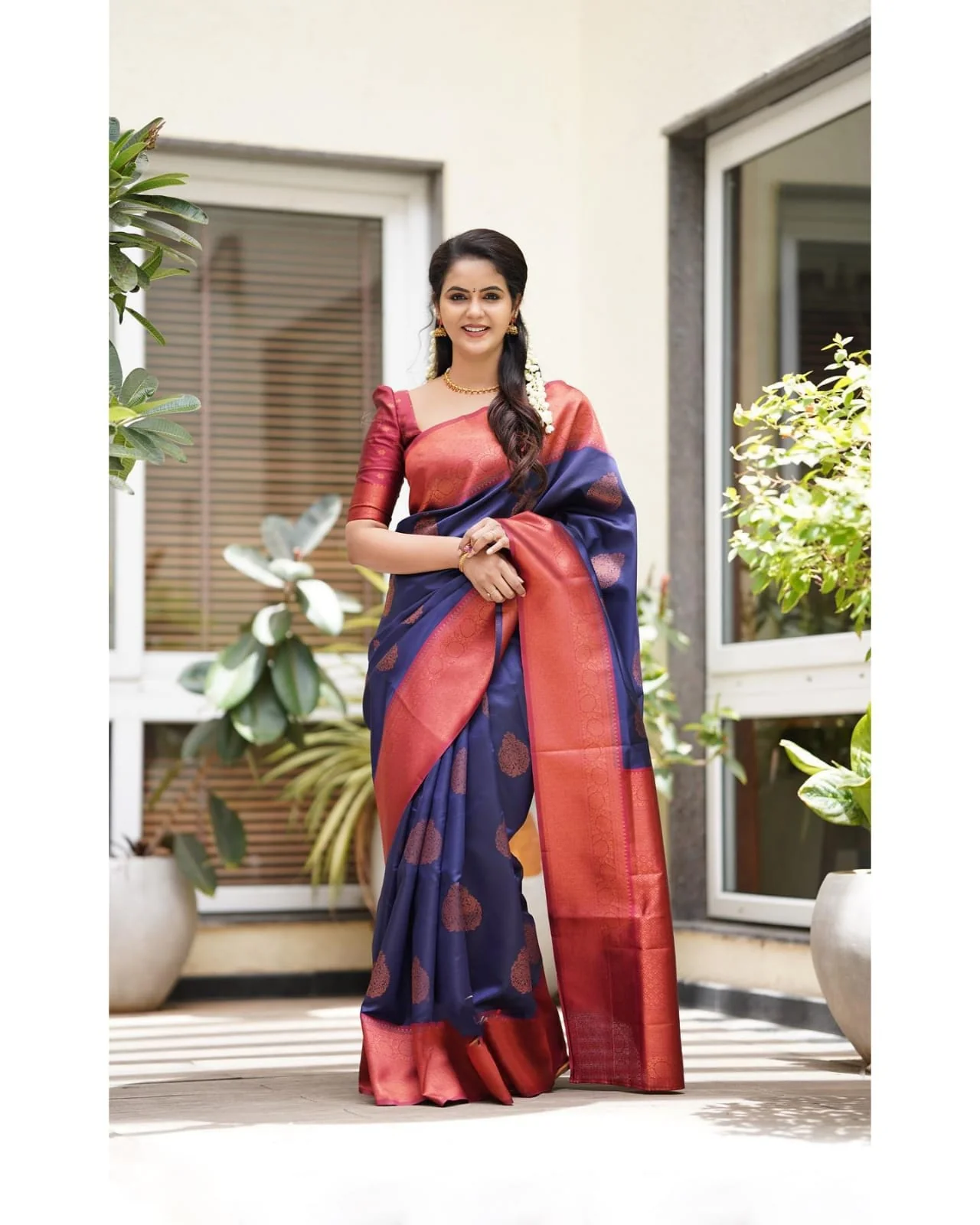 Lassitude Navy Blue Soft Silk Saree With Scintilla Blouse Piece - Image 5