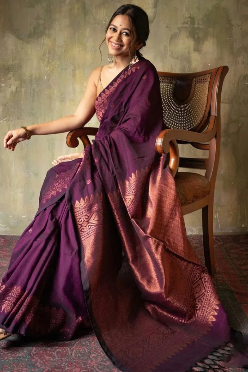 Lassitude Purple Soft Silk Saree With Sempiternal  Blouse Piece - Image 7