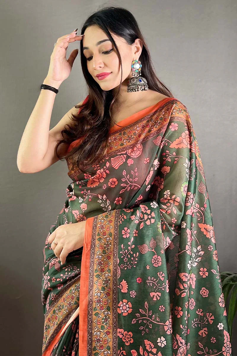 Lovely Dark Green Kalamkari Printed Saree With Gleaming Blouse Piece - Image 2