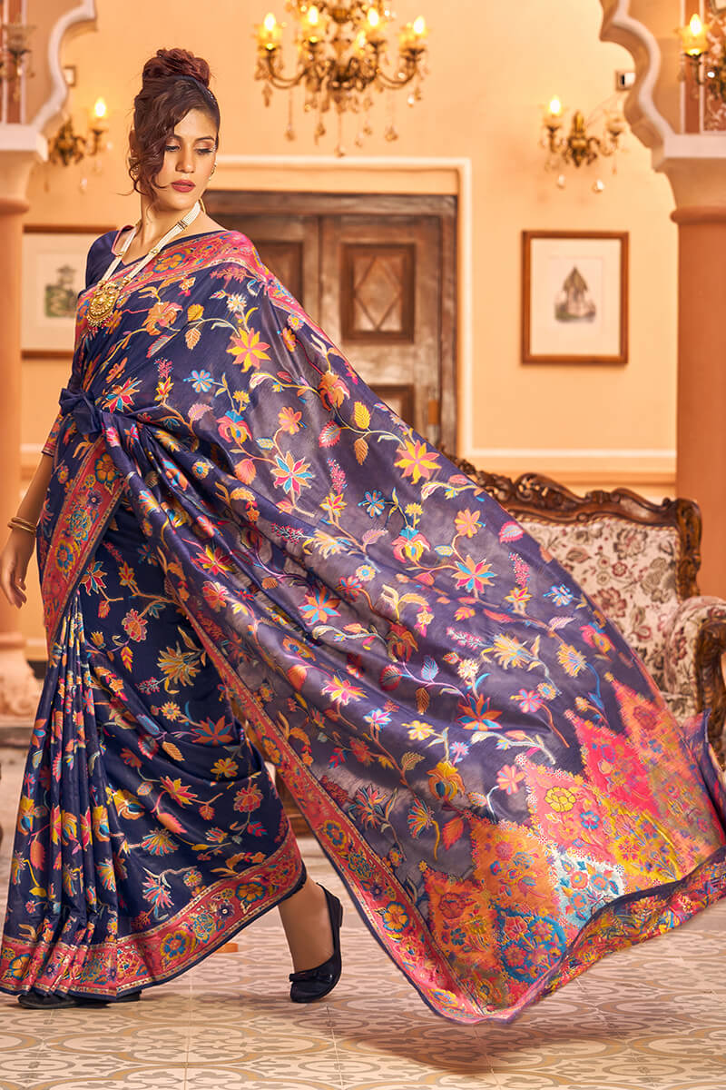 Lovely Navy Blue Linen Silk Saree With Engrossing Blouse Piece - Image 4