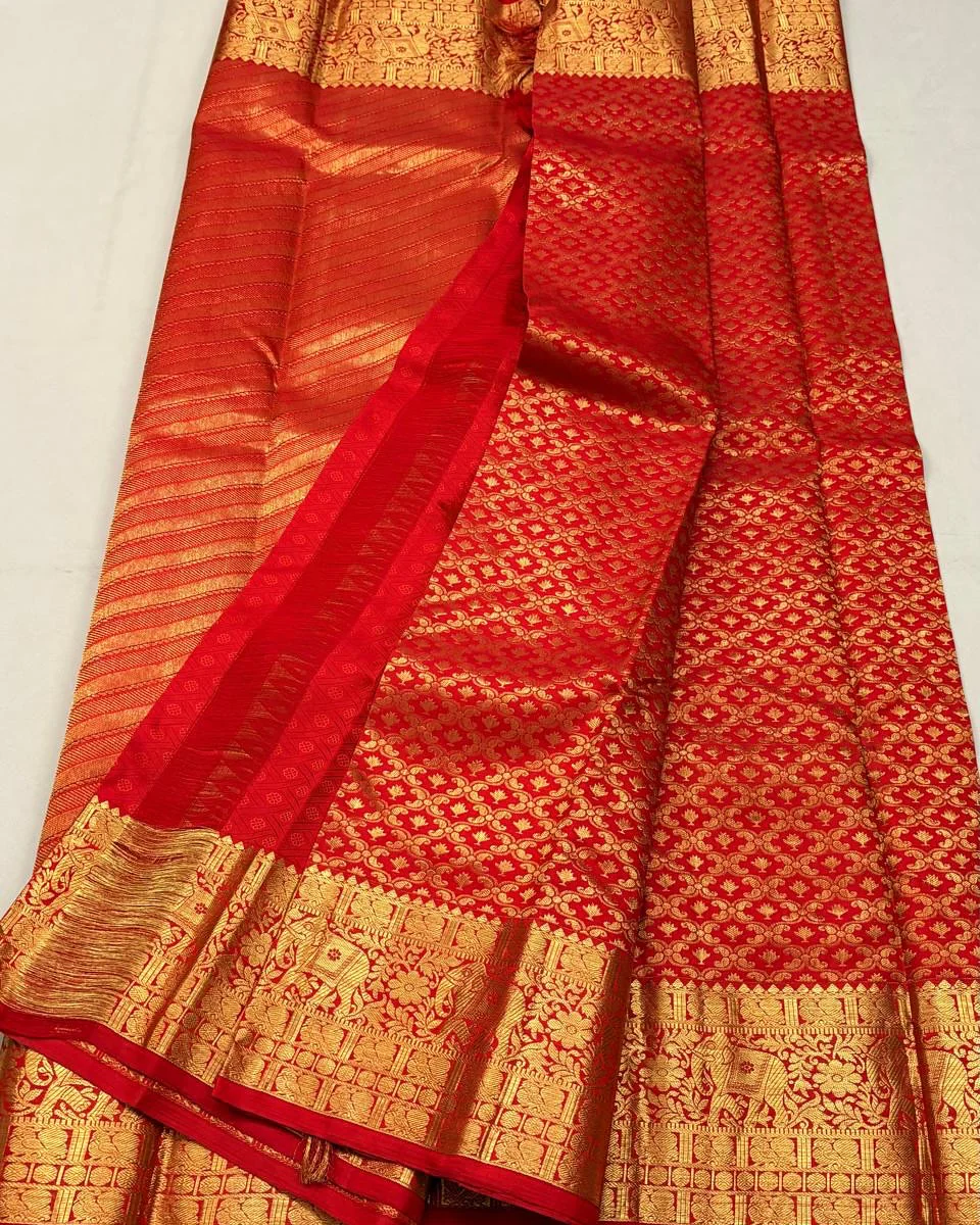 Lovely Red Soft Banarasi Silk Saree With Precious Blouse Piece - Image 5